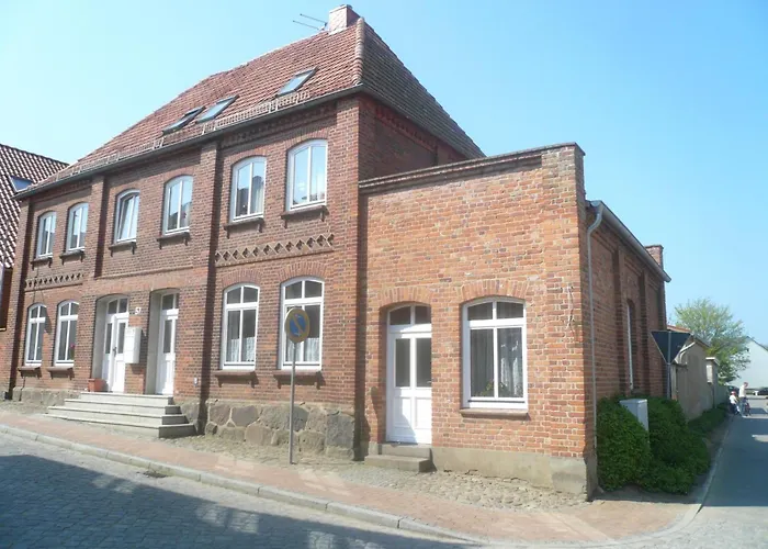 Charmante In Mit Terrasse Und Gri By Interhome